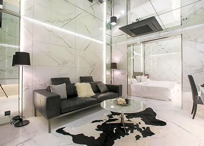 Star Premier Yeoksam Hotel 2*